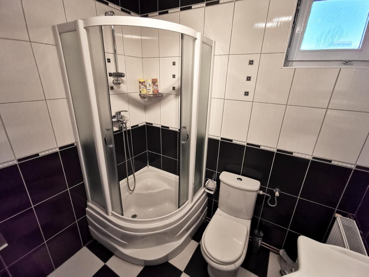 Apartman White Belgrado Esterno foto